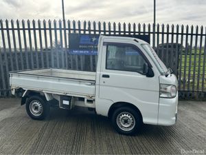 Daihatsu Fourtrak HI JET AWD PICKUP - Image 4
