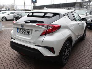 2018 TOYOTA C-HR 1.8 HYBRID SOL - Image 4