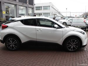2018 TOYOTA C-HR 1.8 HYBRID SOL - Image 3