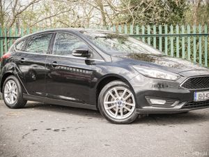 2015 BLACK FORD FOCUS 1.6 TDCI ZETEC *Low KM* - Image 2