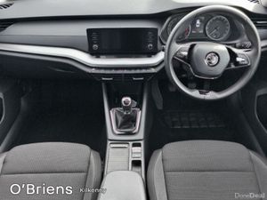 Skoda Octavia AMBITION 2.0 TDI 115 BHP 4DR *1 OWNE - Image 2