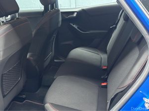 Ford Puma ST-LINE 1.5 TD 120 S6.2 M6 FW 4DR - Image 4