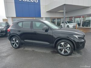 Volvo XC40 XC40 Plus Mild Hybrid B3 - Image 3