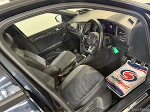 Volkswagen T-Roc R-LINE TDI - Image 3
