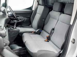 Citroen Berlingo Enterprise 1.5 Diesel 100HP 650kg - Image 4