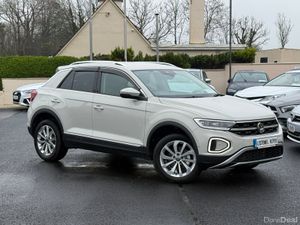 232 VW T-ROC 1.5 150BHP STYLE AUTO - Image 2