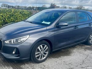 2017 Hyundai i30 1.4L Petrol Delux Low KMS - Image 3