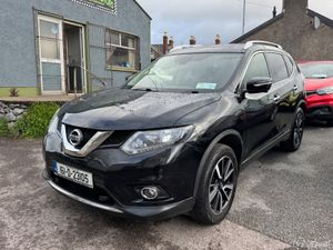 Nissan X-Trail low mileage high spec - Image 4