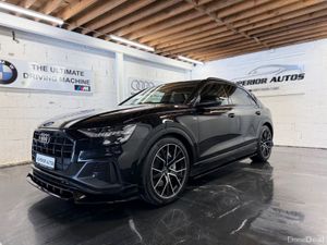 2022 Audi Q8 S-Line Black Edition 55TFSI E Quattro - Image 4