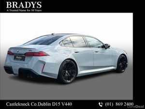 BMW M5 M5 Saloon V8 PHEV XDrive 727bhp - Image 3
