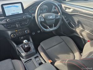 Ford Focus ** ST-LINE ** 1.5 TDI 120 BHP ** TRINIT - Image 2