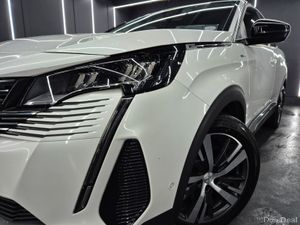 Peugeot 3008 2022 - Image 2