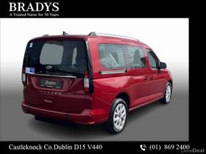 Ford Transit Connect TOURER LWB TITANIUM 2.0 TDI - - Image 4