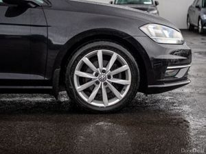 Volkswagen Golf 1.6 TDI GT 5DR - Image 3