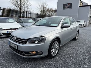2013 (132) Volkswagen Passat 1.6 TDI Highline M6F - Image 3