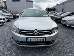 2013 (132) Volkswagen Passat 1.6 TDI Highline M6F - Image 2
