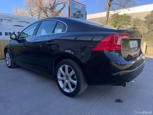 171 Volvo S60 2.0D Low Miles One Owner - Image 4