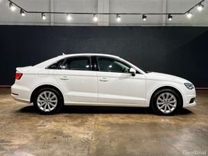 Audi A3 1.0L TFSI - FACTORY ALLOYS - REVERSE CAMER - Image 3