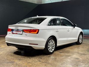Audi A3 1.0L TFSI - FACTORY ALLOYS - REVERSE CAMER - Image 4
