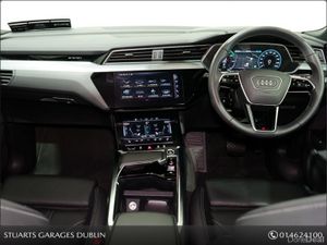 Audi e-tron E-TRON 55 S LINE QUATTRO: DAYTONA GREY - Image 4