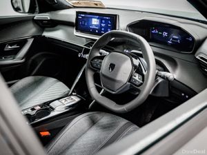 Peugeot 2008 E-Allure 54kWh 156HP - 400km+ range, - Image 2