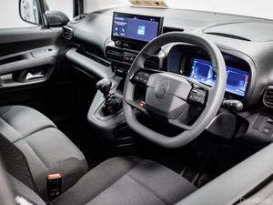 Citroen Berlingo Enterprise Plus 1.5 Diesel 100HP - Image 2