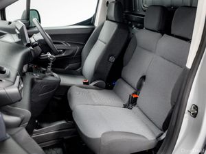Citroen Berlingo Enterprise Plus 1.5 Diesel 100HP - Image 4