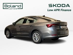 Skoda Octavia 2.0TDI AMB *4.9% APR* €80 PER WEEK - Image 3