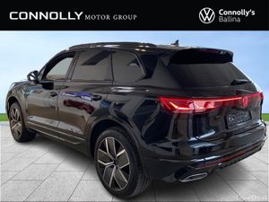 Volkswagen Touareg R LINE (Upgrade wheels and blac - Image 3