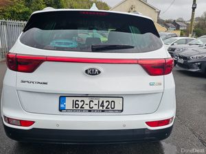 Kia Sportage 2016 1.7 EX ONLY 98000 KMS FSH - Image 4