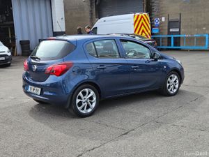 Opel Corsa 1.4 Automatic - Image 2
