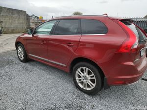 2015 Volvo XC60 2.0 D4 SE luxury awd 181bhp - Image 4