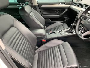Volkswagen Passat 2020 2.0 elegance Automatic - Image 3