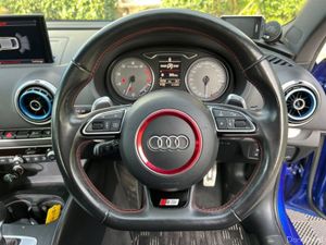 Audi S3 QUATTRO 2.0 TFSI AUTO // FULL SERVICE HIST - Image 4
