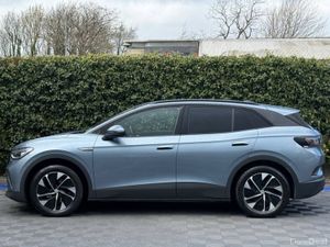 Volkswagen ID.4 PRO FAMILY 72KWH // PAN ROOF // 19 - Image 4