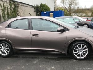 Honda Civic 2012 2.2 I-DTEC Elite Edition - Image 4