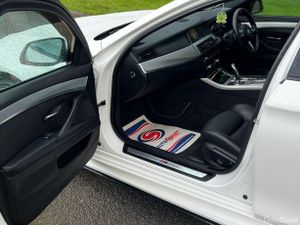 BMW 5-Series 2015 msport auto - Image 4