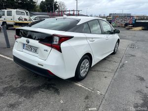 2022 Toyota Prius 1.8L Hybrid Low Miles Fresh NCT - Image 4