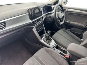 Volkswagen T-Roc EDITION 75 2.0TDI M6F 116HP - Image 2