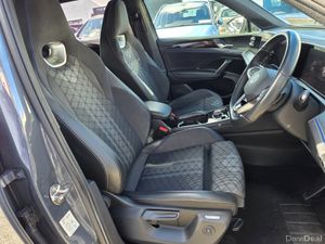 2024 Volkswagen Tiguan R-Line 1.5 TSi Phev - Image 2