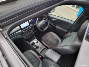 FORD KUGA 2.5 ST-LINE X EDITION **SUNROOF** - Image 2