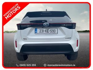 Toyota Yaris Cross CR CROSS LUNA SPORT 4DR AUTO - Image 4