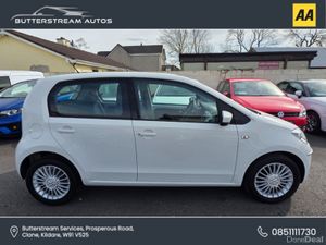 Volkswagen up! A - Image 3