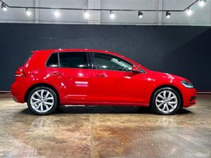 Volkswagen Golf 1.4 TSI HIGH LINE - ALLOY WHEELS - - Image 3