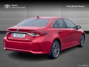 Toyota Corolla Saloon - LUNASPORT Edition - 1.8 Hy - Image 2