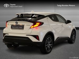 Toyota C-HR 1.8 HYBRID SOL 4DR A AUTO - Image 2