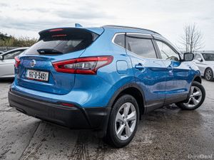 182 Qashqai 1.6d/High spec/New NCT/1yr warranty - Image 2