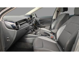 Skoda Fabia ESSENCE 1.0 MPI 80 BHP- DELIVERY KM- A - Image 3