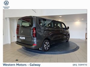 Volkswagen Caravelle 9 Seater E-Caravelle Life. 0% - Image 3