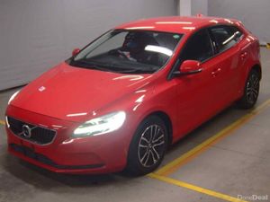 2018 Volvo V40 Kinetic Automatic - Image 2